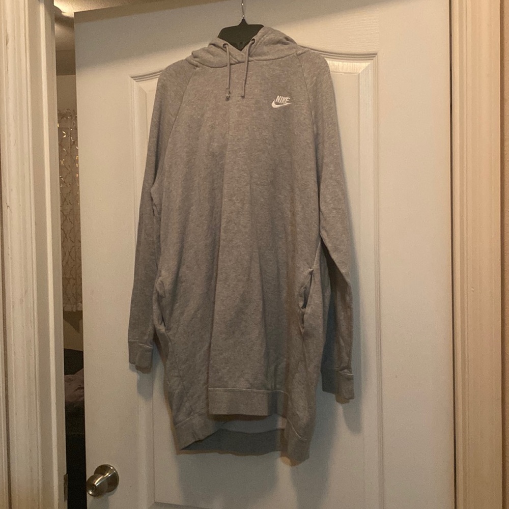 nike hoodie